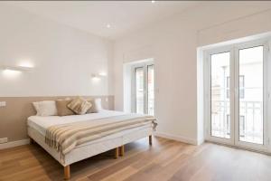 3 bedrooms 3 bath Bivouac 2 min Palais