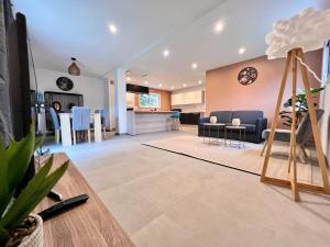 Villas Maison Neuve 9 personnes Terrasse & Garage Prive : photos des chambres