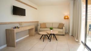 Apartment (1 Adult) room in Apartamentos Mayra - SABESA