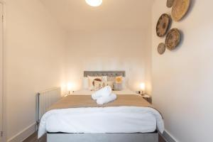 GreyStone - 4 Bedroom House