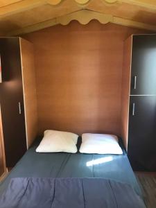 Campings Camping 3 etoiles - Piscine - eebebg : photos des chambres