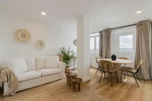 Casa Boma Lisboa - Sea View Apartment With Private Sunny Terrace - Alges I - 阿尔热什