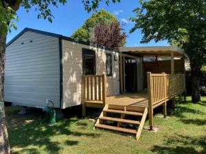 Campings Camping 3 etoiles - Piscine - ccaihff : photos des chambres