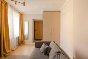 TOP located NEW Stylish apartment in Vilnius Old Town