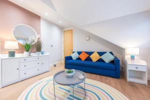 2 Bed Apartment - Cardiff City Centre - Free Parking