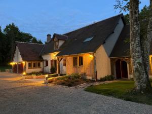 Maisons de vacances Maison pour vacances ou fetes de famille L-Oree de Clenord : photos des chambres