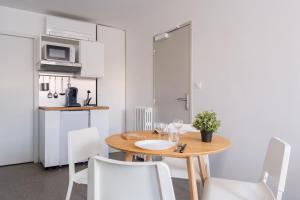 Blue Light - Jolie Logement sur les Ramblas