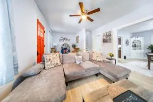 Cleveland Heights Hideaway 3 BR 1 Bath - Euclid