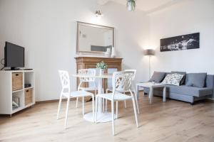 Appartements Augustins -Petit cocon calme et lumineux avec parking : photos des chambres