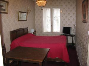 Auberges Le Commerce : Chambre Double