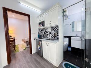 Phòng Giường Đôi Có Phòng Tắm Riêng (Double Room with Private Bathroom)