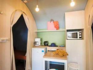 Campings Camping 4 etoiles - Piscine - eed0fi : photos des chambres