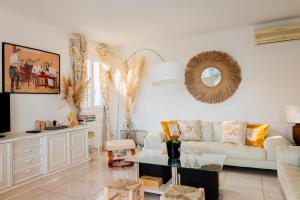 Villa 130m2, near St-Tropez, direct beach access