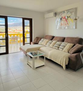 Tenerife lovely apartment with ocean mountain view