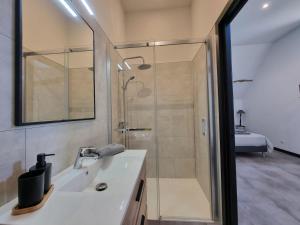 Maisons de vacances T6 avec piscine en Dordogne : photos des chambres