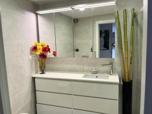 Apartamento Condal - Jacuzzi & BBQ