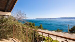 Blue View Apartments