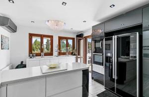 3bed Villa , Heated Swimming Pool , Mountain Views