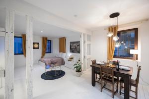 Appartements Petit chateau 1L : photos des chambres