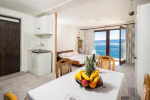 Blue View Apartments