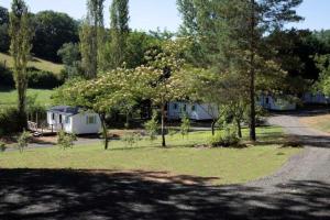 Campings Camping 3 etoiles - Piscine - eehcdh : photos des chambres