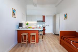 TERRACOTTA AP4457 By Riviera Holiday Homes