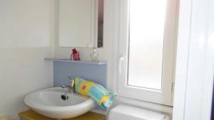 Campings Camping 3 etoiles - ccbaeih : photos des chambres