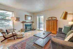 Newly Renovated Frisco End Unit with Gorgeous Views! - Masontown