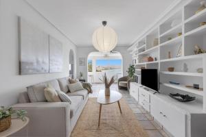 Paradise Retreat with Sea View & AC