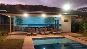Beautiful 2 Bedroom 2 Bath Private Pool - Potrero
