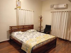 Ashirwad Home Stay , Rustic , 2 bedroom Villa amidst peacocks