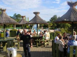 Campings Camping 4 etoiles - Piscine - ccafgef : photos des chambres