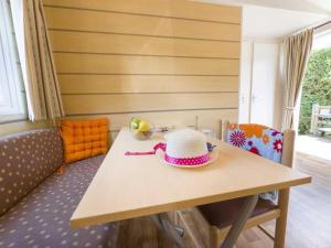 Campings Camping 3 etoiles - Piscine - ccb0dic : photos des chambres