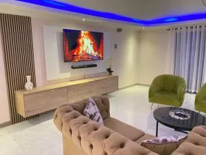 ModernFarmHouse - Mphoto