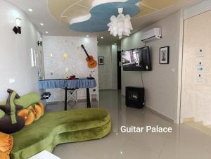 GUITAR PALACE - Chambres dhĂ´tes