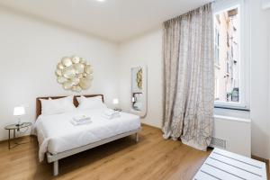 OldTown Chic Apartment between Aquarium and Metro