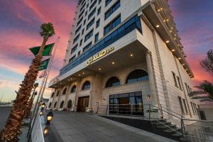 Dancenter Jeddah Near King Fahds Fountain