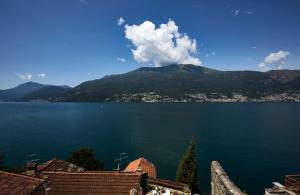 Casa Romantica -Terrace 40sqm, wonderful lake view