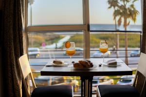 Hotel Playa Conil - Beachfront Studios & Suites