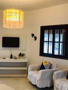 Casa 2 dormitórios Martim de Sá