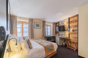 Hotels L'Hostellerie du Chateau : photos des chambres