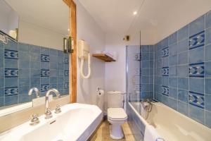 Hotels L'Hostellerie du Chateau : photos des chambres