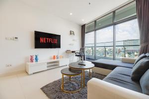 City Garden Collection by Elevate