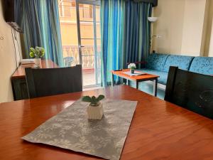 Prime Las Americas Getaway - Apartment with Huge Private Terrace & Pool Access