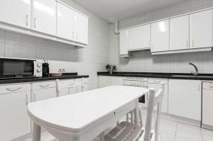 Precioso piso a 5 de la playa en Llanes LLNS006R