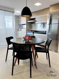 #2705# Duplex de 2 quartos próx. Serra Dourada