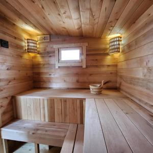 Vipoilsis Namelis N3