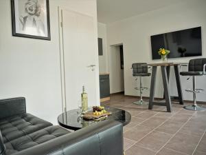 Hogulu - 2- RAUM - App 2