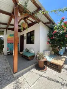 The Cafecito Surfhouse - Santa Teresa - Sámara