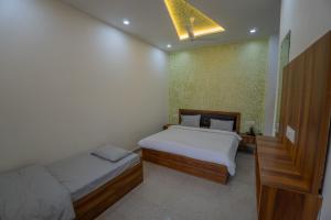 Big Brother hostel Hotel